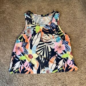 Floral Sleeveless Activewear Top - Multicolor